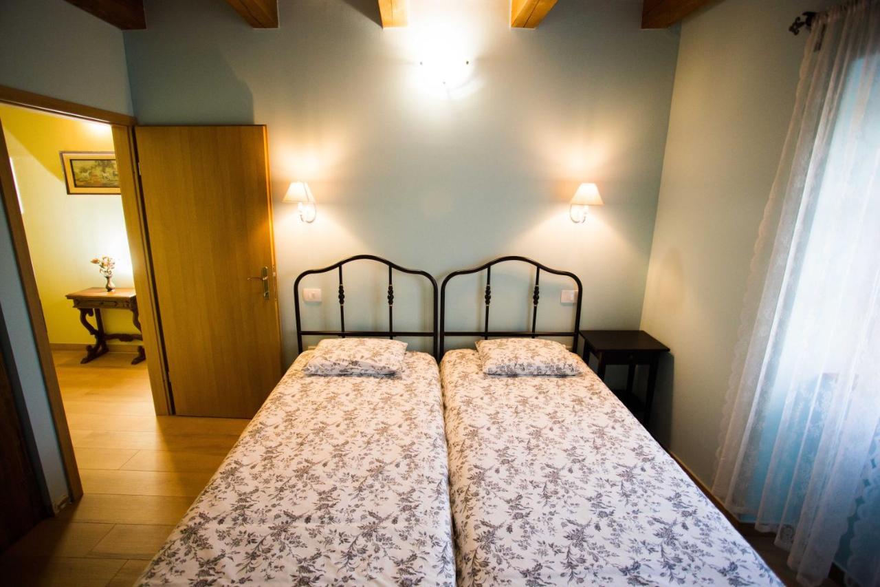 Apartma Baladur Brezovica pri Gradinu Eksteriør billede